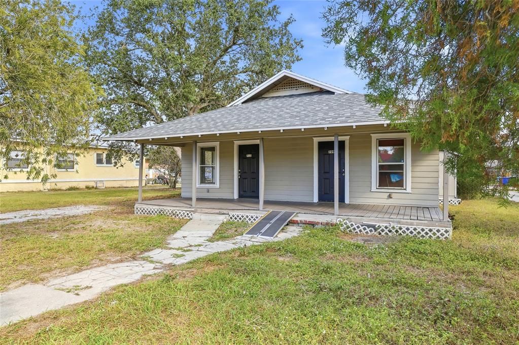 На продажу: $269,000 (4 спален, 0 ванн, 1560 Квадратных фут)