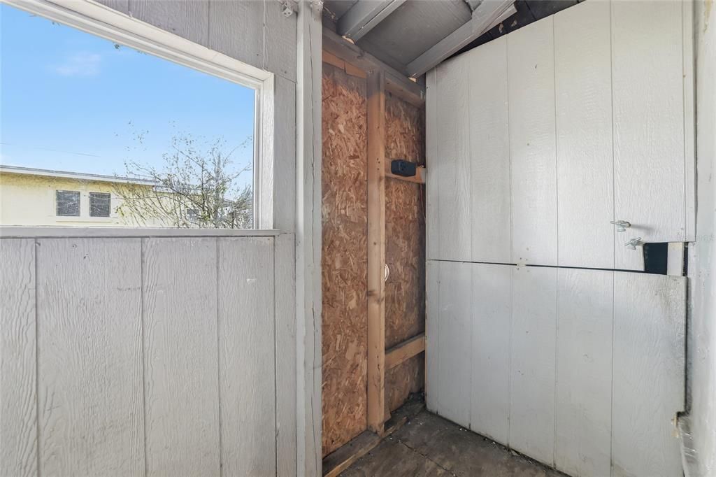 На продажу: $269,000 (4 спален, 0 ванн, 1560 Квадратных фут)