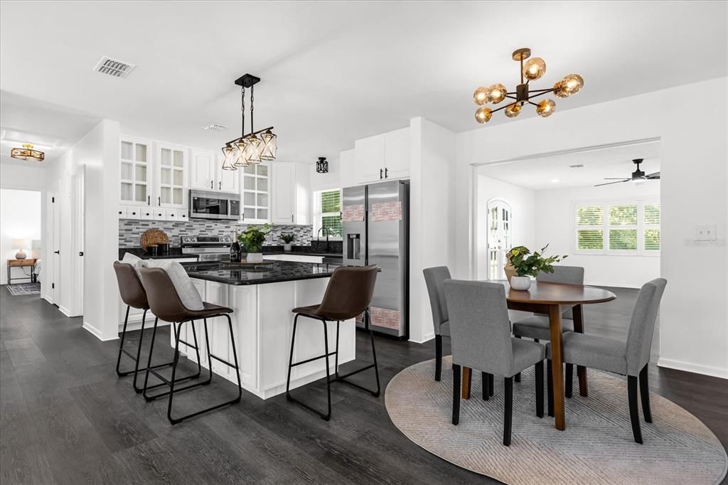 待售: $344,000 (3 贝兹, 2 浴室, 1460 平方英尺)