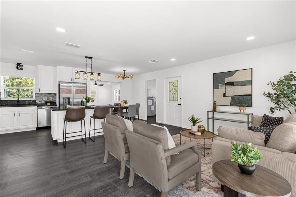 待售: $344,000 (3 贝兹, 2 浴室, 1460 平方英尺)