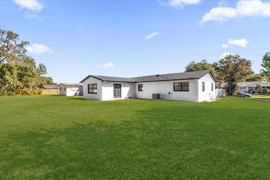 待售: $344,000 (3 贝兹, 2 浴室, 1460 平方英尺)