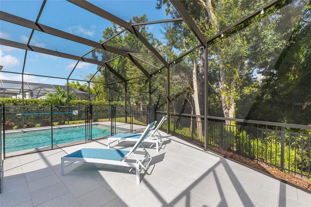 合同活跃: $1,349,000 (5 贝兹, 3 浴室, 3748 平方英尺)