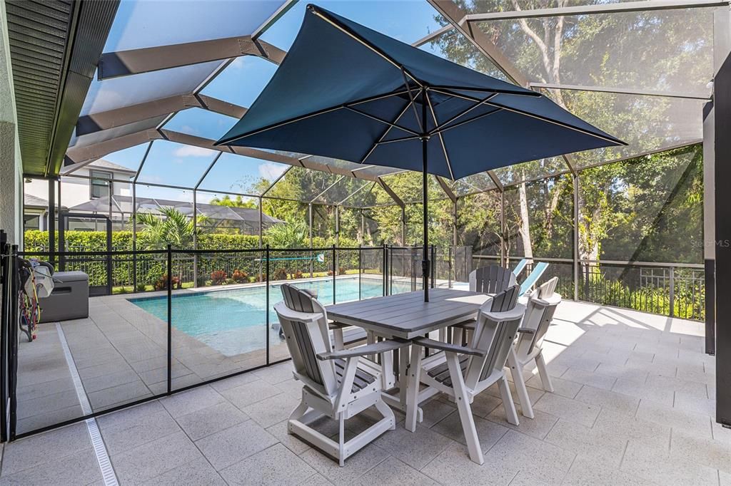 合同活跃: $1,349,000 (5 贝兹, 3 浴室, 3748 平方英尺)