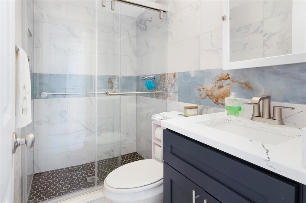 For Sale: $479,900 (2 beds, 2 baths, 935 Square Feet)