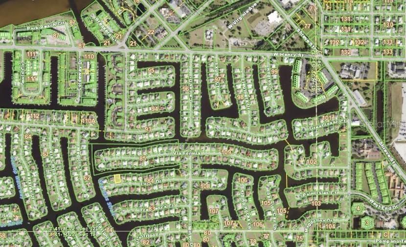 For Sale: $399,000 (0.22 acres)