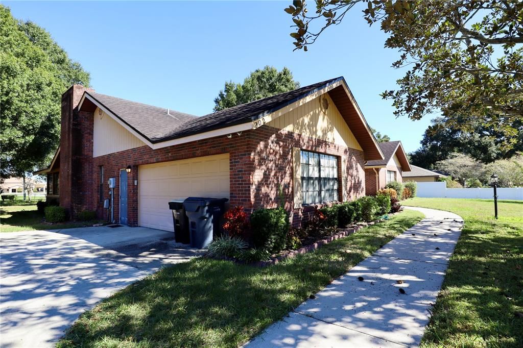 Recently Sold: $345,500 (3 beds, 2 baths, 1890 Square Feet)