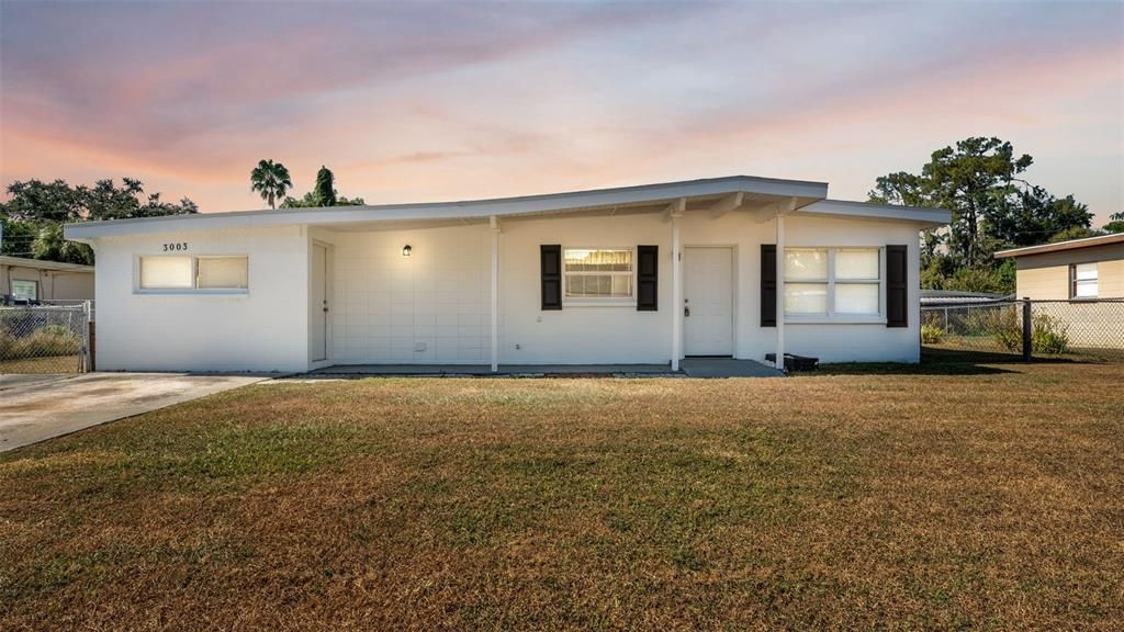 Под контрактом: $260,000 (4 спален, 2 ванн, 1290 Квадратных фут)