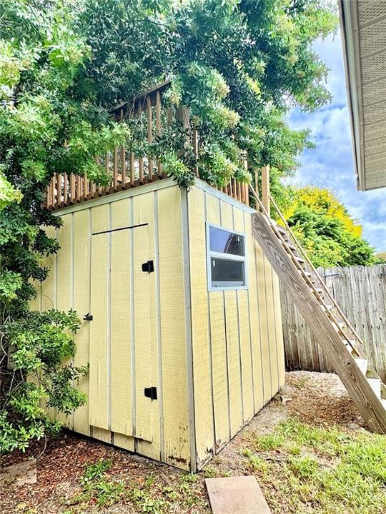 For Rent: $1,650 (2 beds, 2 baths, 990 Square Feet)