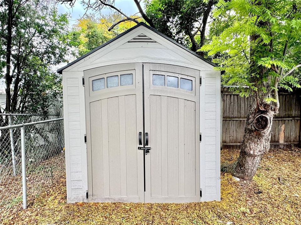 For Rent: $1,650 (2 beds, 2 baths, 990 Square Feet)