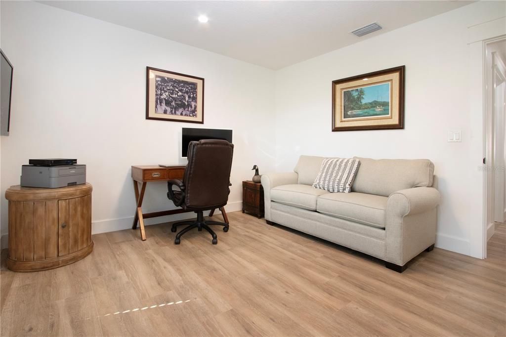 En Venta: $619,000 (3 camas, 3 baños, 2270 Pies cuadrados)