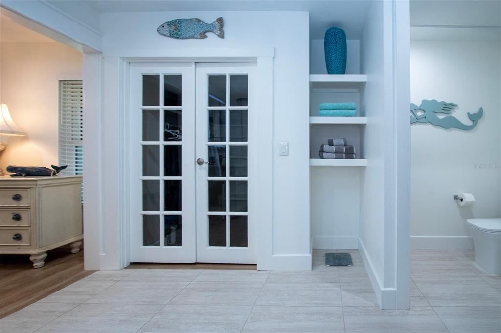 En Venta: $619,000 (3 camas, 3 baños, 2270 Pies cuadrados)