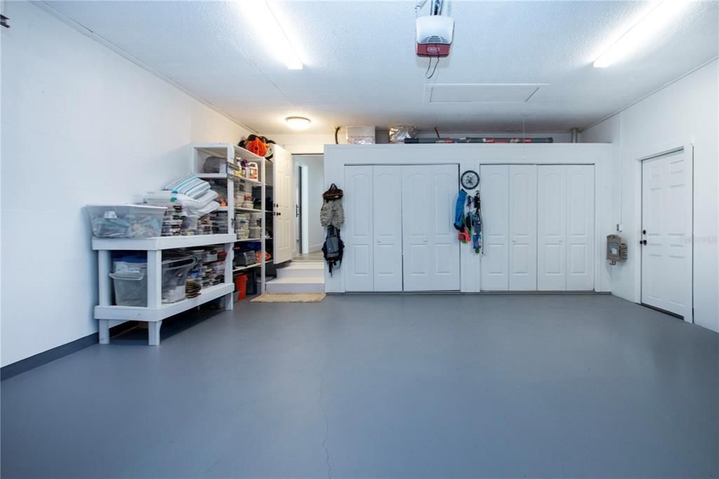 En Venta: $619,000 (3 camas, 3 baños, 2270 Pies cuadrados)