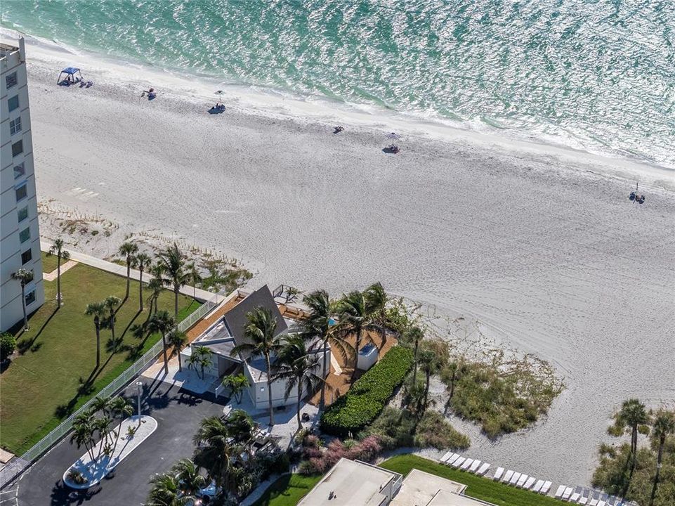 待售: $370,000 (1 贝兹, 1 浴室, 837 平方英尺)