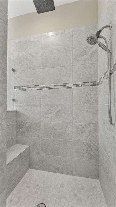 合同活跃: $750,000 (3 贝兹, 3 浴室, 2879 平方英尺)