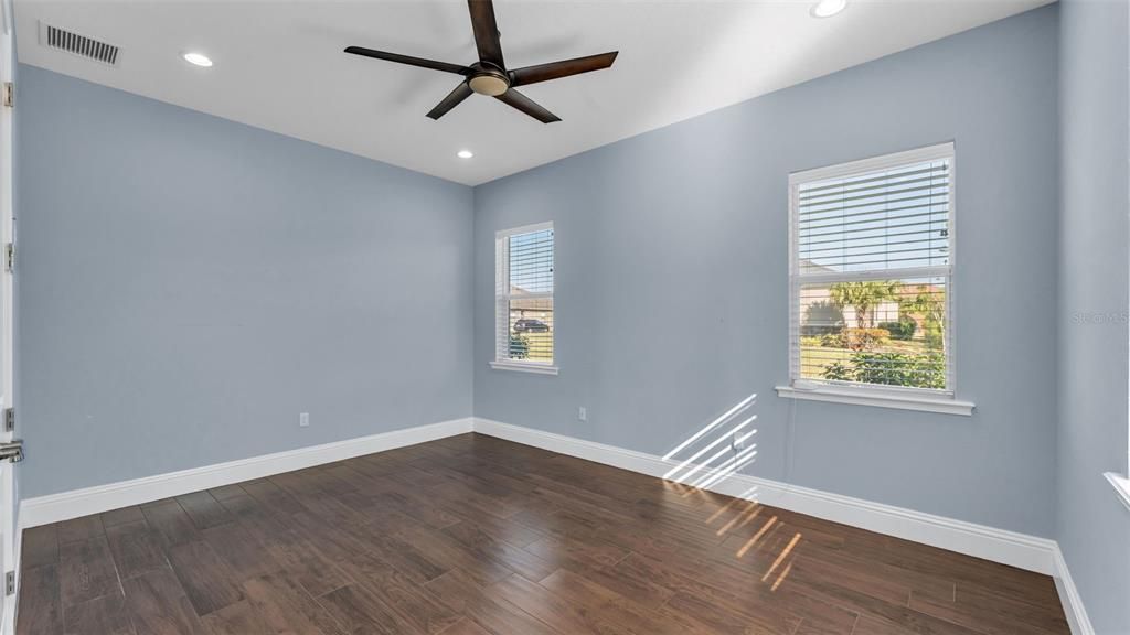 合同活跃: $750,000 (3 贝兹, 3 浴室, 2879 平方英尺)