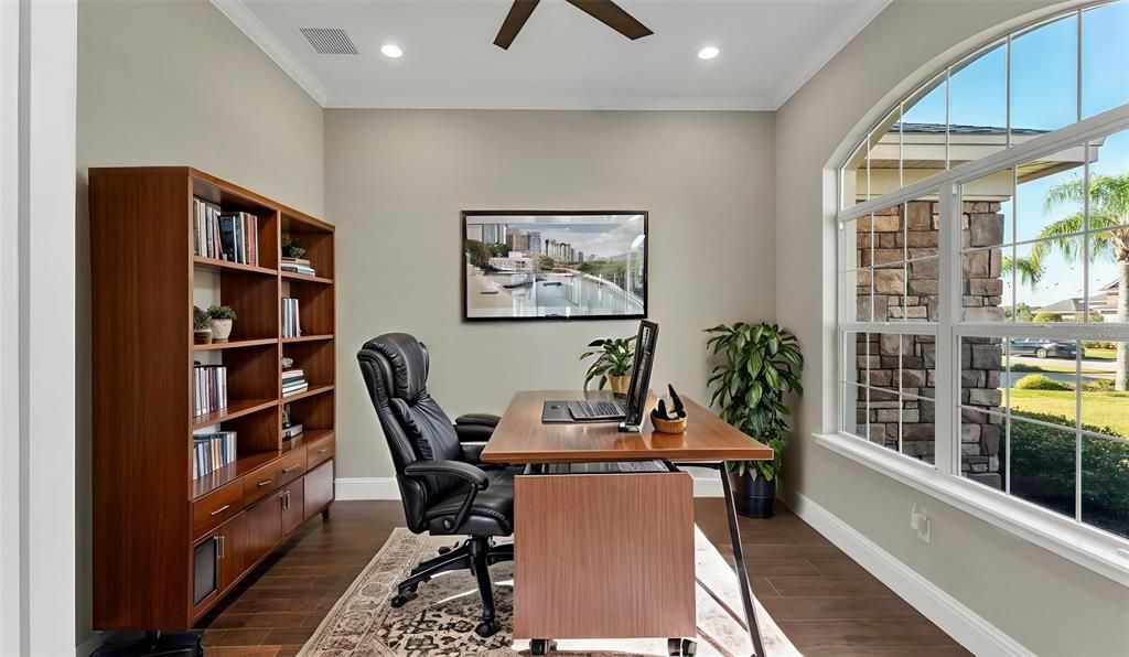 合同活跃: $750,000 (3 贝兹, 3 浴室, 2879 平方英尺)