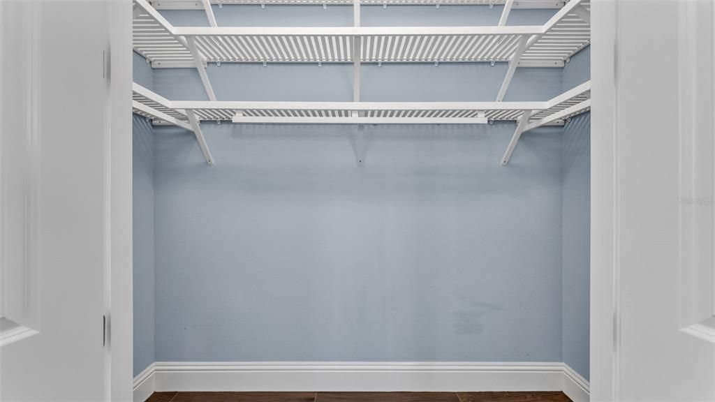 合同活跃: $750,000 (3 贝兹, 3 浴室, 2879 平方英尺)