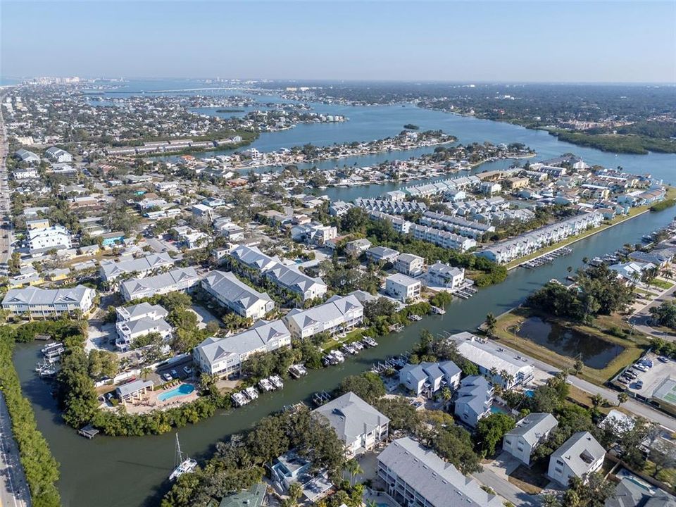 待售: $1,240,000 (4 贝兹, 3 浴室, 1935 平方英尺)