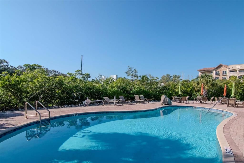 待售: $1,240,000 (4 贝兹, 3 浴室, 1935 平方英尺)