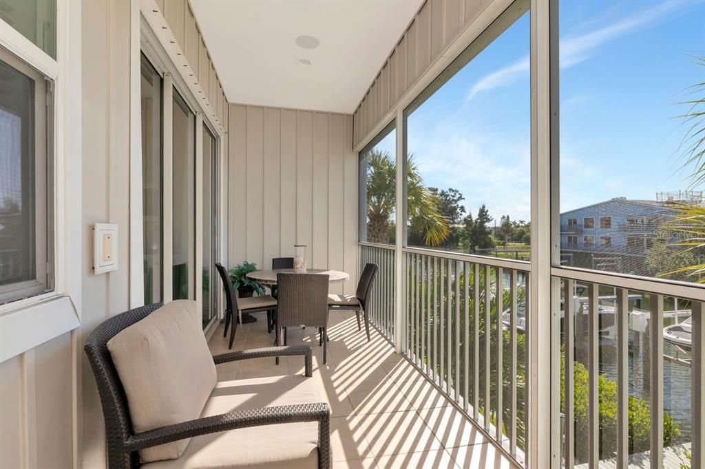 待售: $1,240,000 (4 贝兹, 3 浴室, 1935 平方英尺)