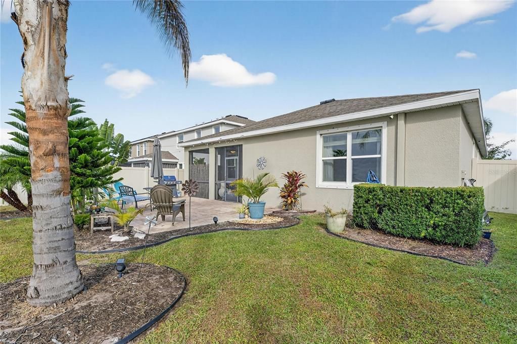 For Sale: $345,000 (3 beds, 2 baths, 1852 Square Feet)