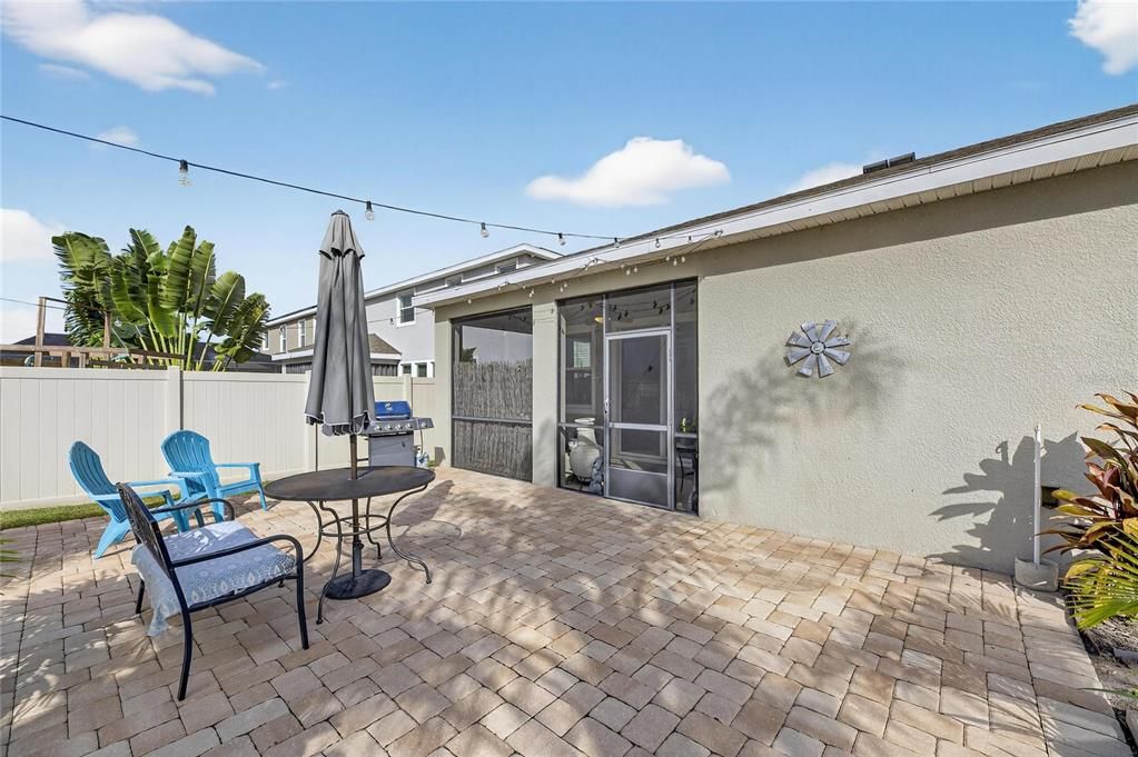 For Sale: $345,000 (3 beds, 2 baths, 1852 Square Feet)