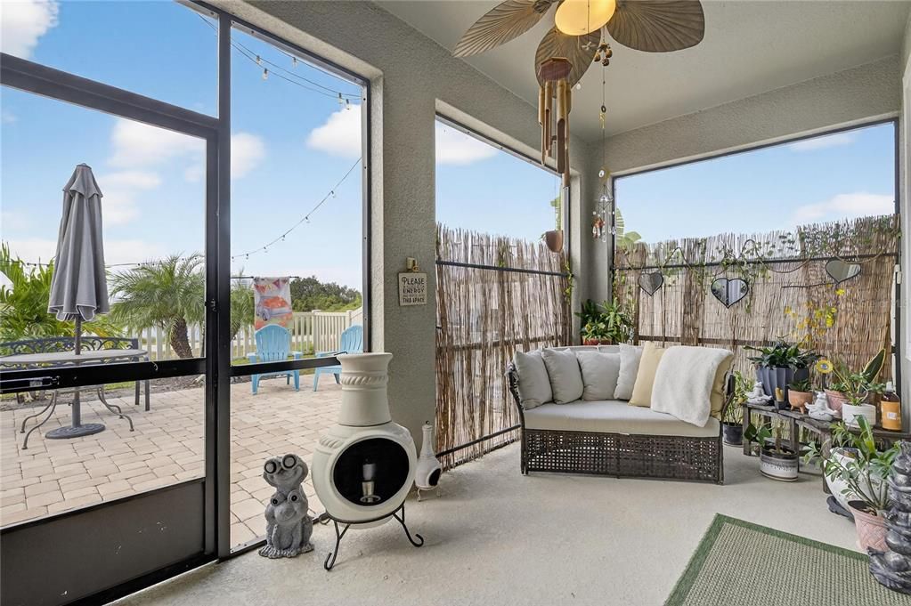 For Sale: $345,000 (3 beds, 2 baths, 1852 Square Feet)