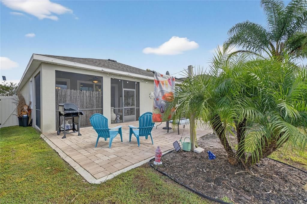 For Sale: $345,000 (3 beds, 2 baths, 1852 Square Feet)