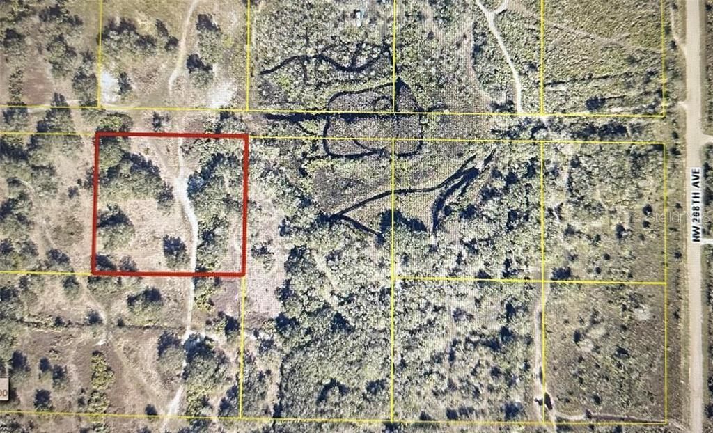 На продажу: $28,000 (2.50 acres)