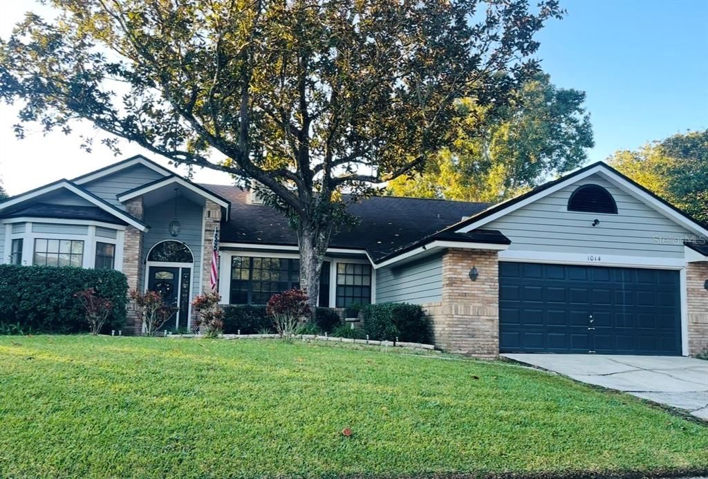 For Sale: $549,900 (4 beds, 2 baths, 2151 Square Feet)