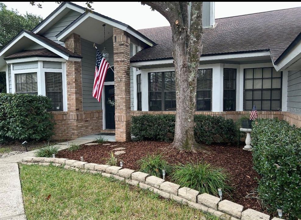 For Sale: $549,900 (4 beds, 2 baths, 2151 Square Feet)