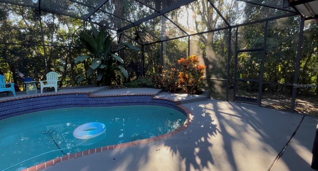 For Sale: $549,900 (4 beds, 2 baths, 2151 Square Feet)