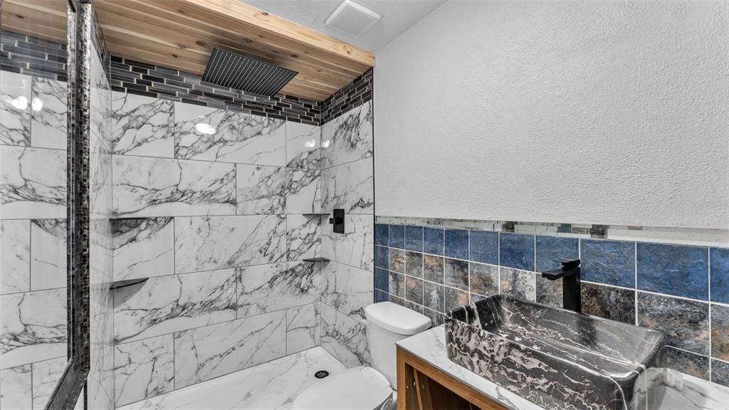 待售: $287,000 (2 贝兹, 2 浴室, 1457 平方英尺)