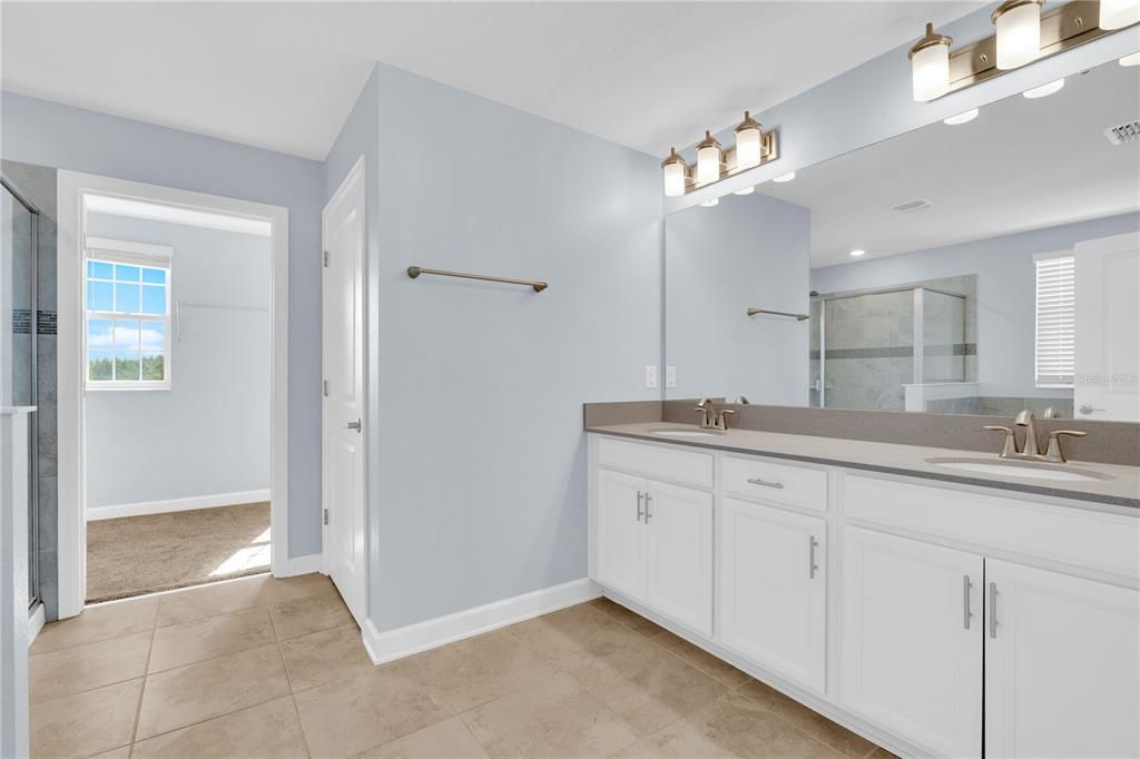 For Sale: $604,990 (4 beds, 2 baths, 2683 Square Feet)