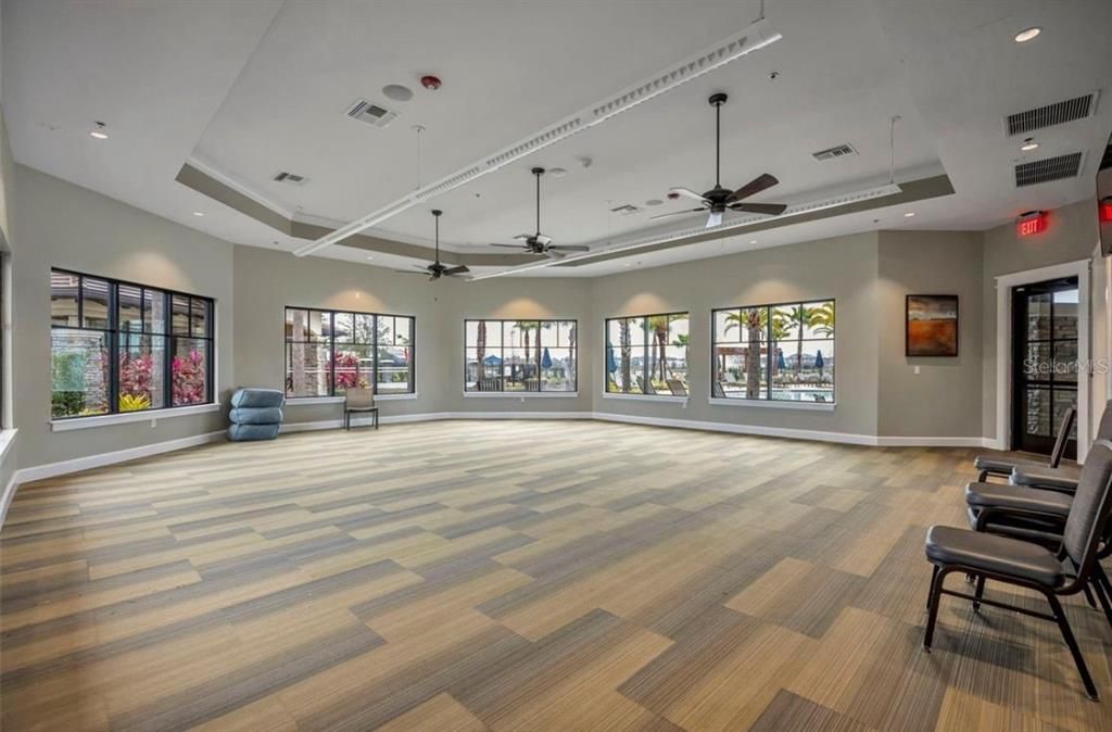 В аренду: $2,400 (3 спален, 2 ванн, 1602 Квадратных фут)