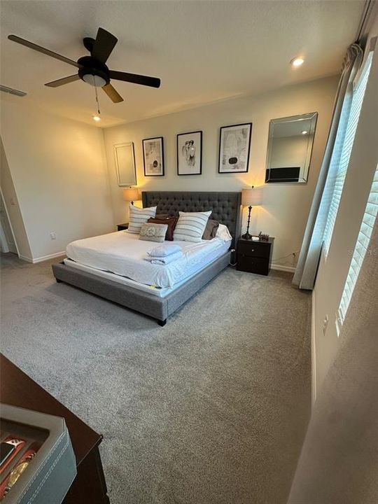 В аренду: $2,400 (3 спален, 2 ванн, 1602 Квадратных фут)