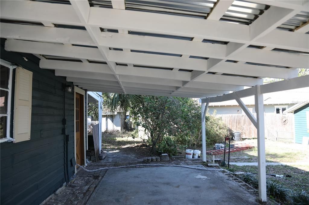 For Sale: $699,900 (4 beds, 4 baths, 2800 Square Feet)