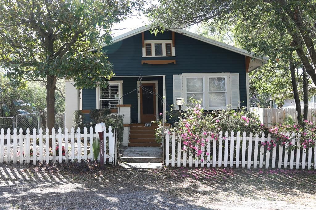 For Sale: $699,900 (4 beds, 4 baths, 2800 Square Feet)