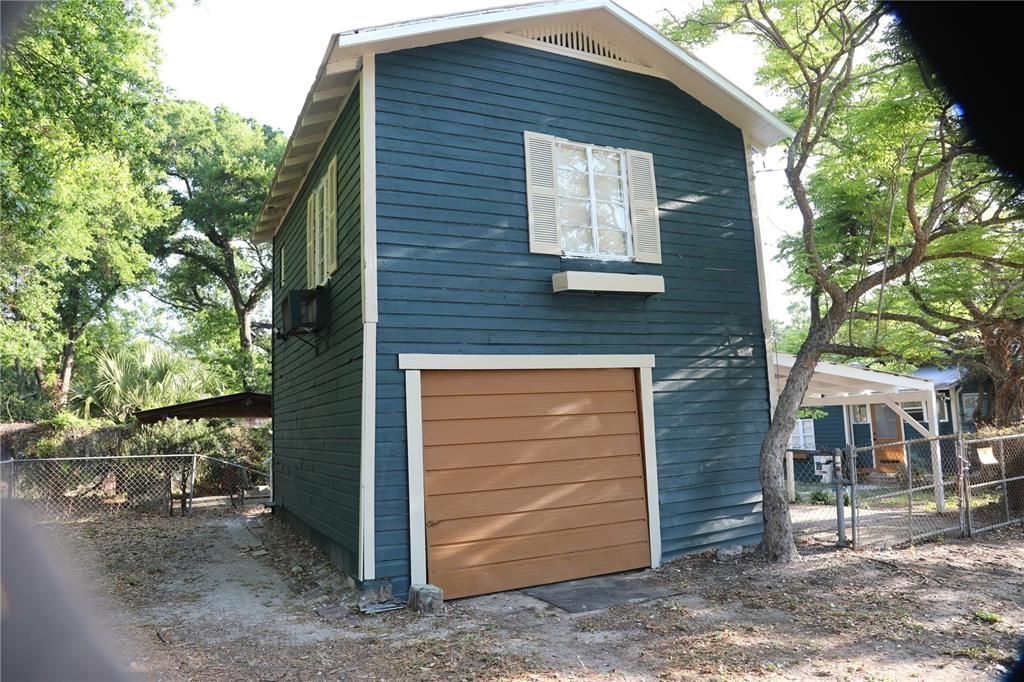 For Sale: $699,900 (4 beds, 4 baths, 2800 Square Feet)