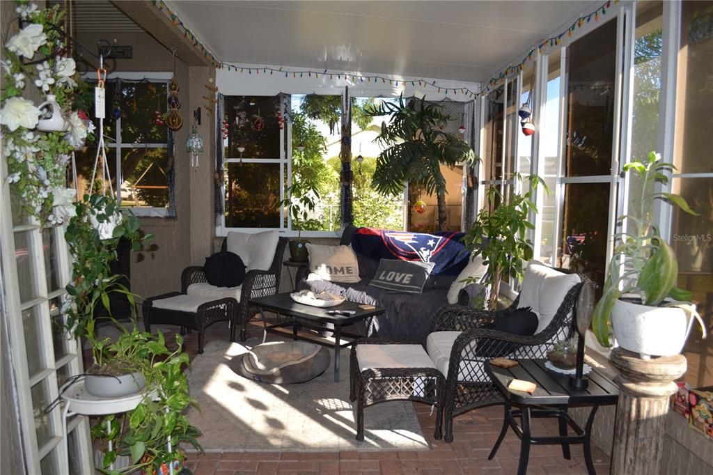 На продажу: $419,900 (3 спален, 2 ванн, 1846 Квадратных фут)