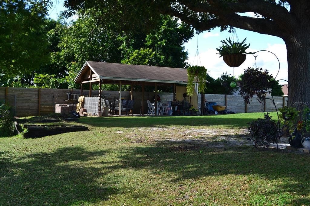 На продажу: $419,900 (3 спален, 2 ванн, 1846 Квадратных фут)