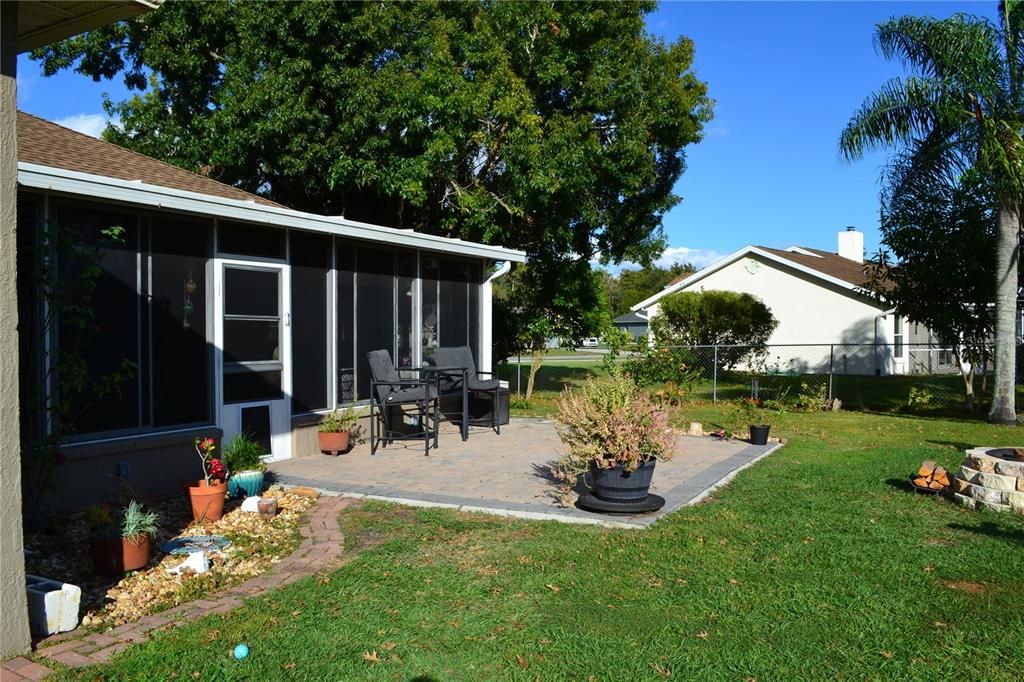 На продажу: $419,900 (3 спален, 2 ванн, 1846 Квадратных фут)