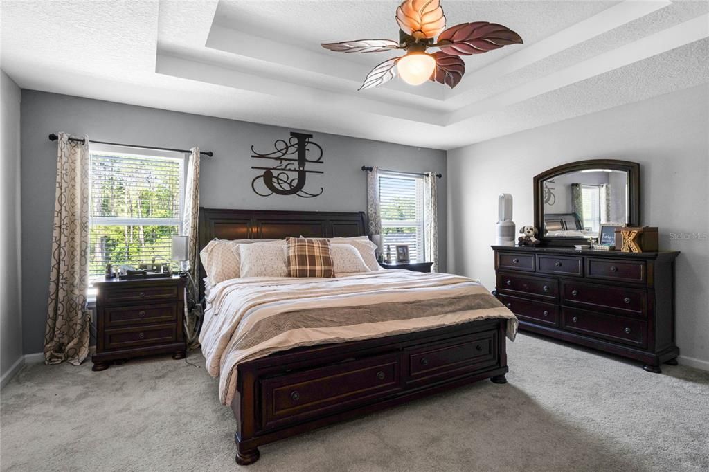 En Venta: $370,000 (3 camas, 2 baños, 2648 Pies cuadrados)