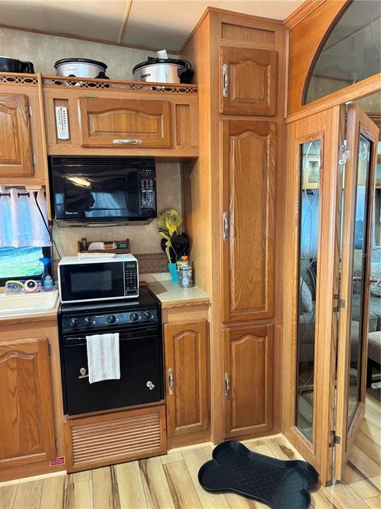 For Sale: $74,900 (0.09 acres)