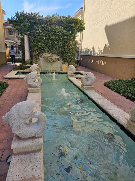 For Rent: $4,000 (3 beds, 3 baths, 1907 Square Feet)