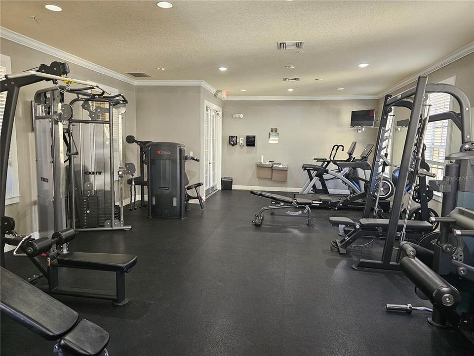 For Rent: $4,000 (3 beds, 3 baths, 1907 Square Feet)