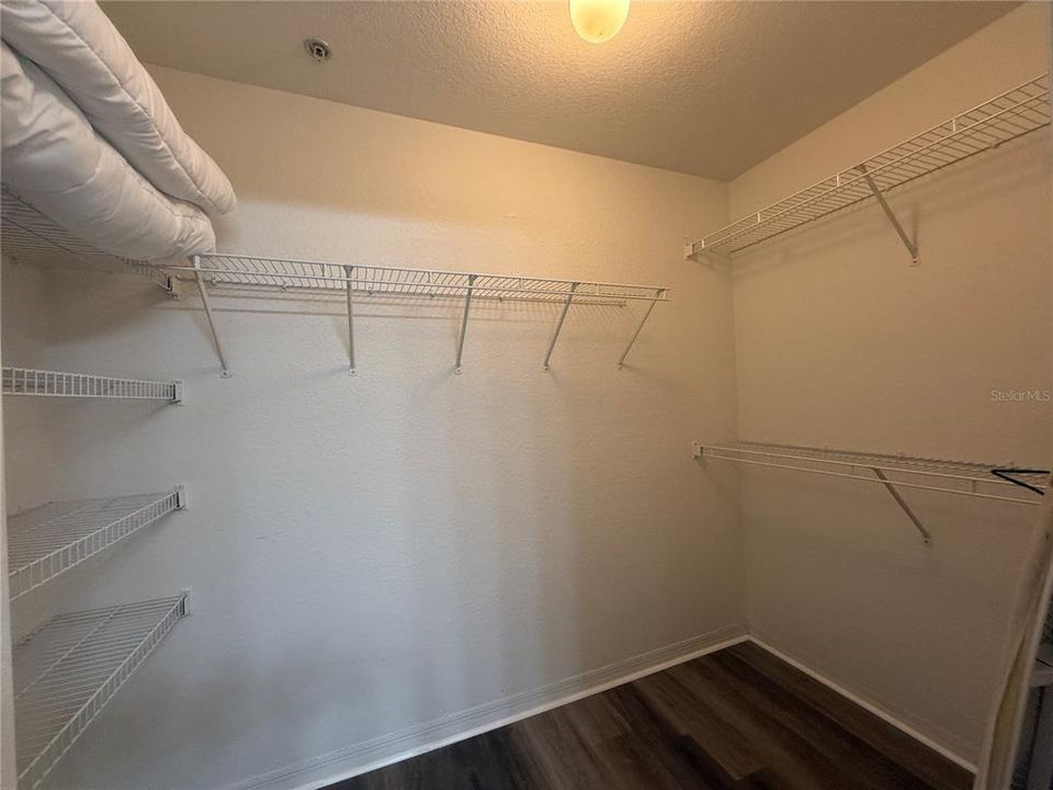 For Rent: $4,000 (3 beds, 3 baths, 1907 Square Feet)