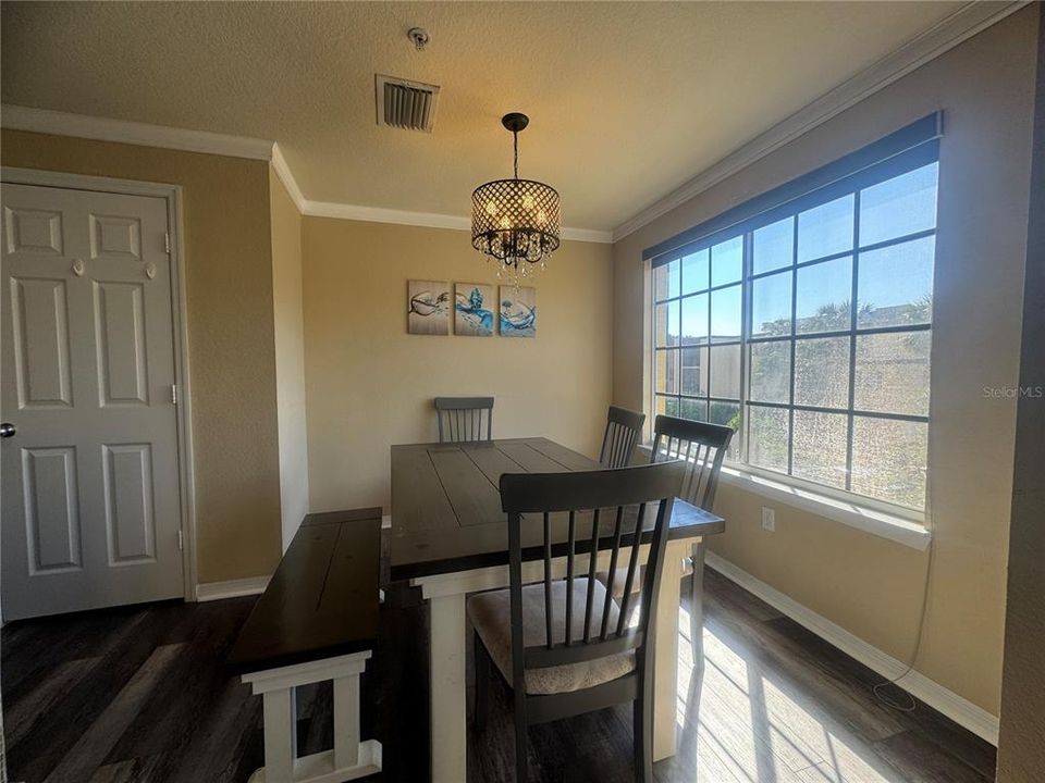 For Rent: $4,000 (3 beds, 3 baths, 1907 Square Feet)