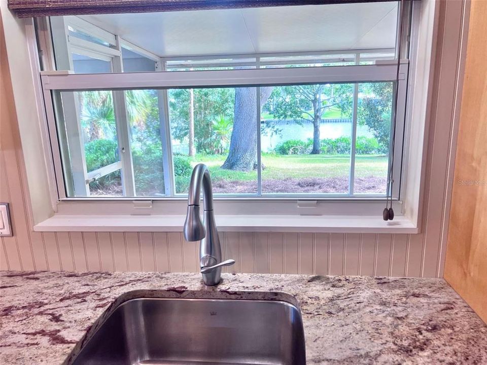 待售: $475,000 (2 贝兹, 1 浴室, 1033 平方英尺)