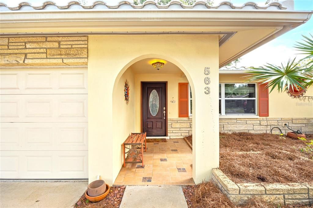 待售: $475,000 (2 贝兹, 1 浴室, 1033 平方英尺)